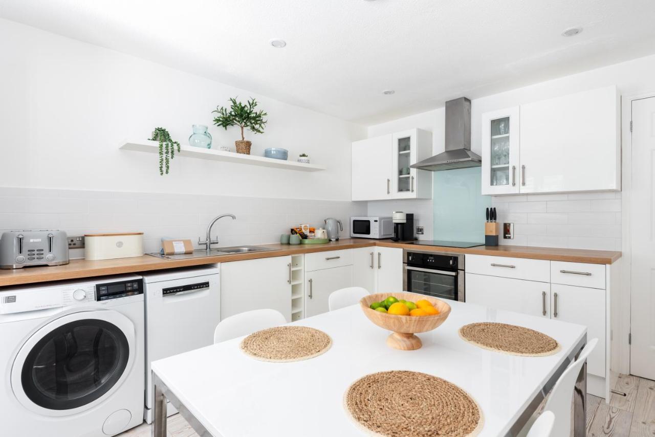 דירות פאלמות' Hideaway - Exclusive Marina Development, Town Centre, With Parking מראה חיצוני תמונה
